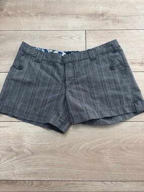 Billabong Gray Plaid junior Bermuda Shorts